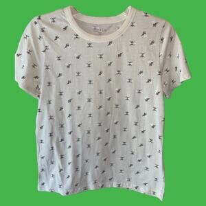Zoe + Liv Tee Shirt with bees, sz m, EUC